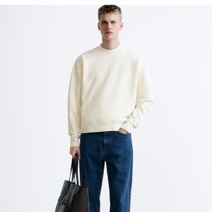 White Mens Zara crew neck, Large